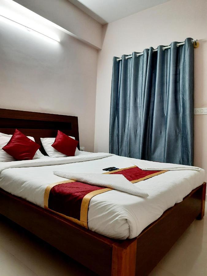 Hotel Royal Suites 班加罗尔 外观 照片