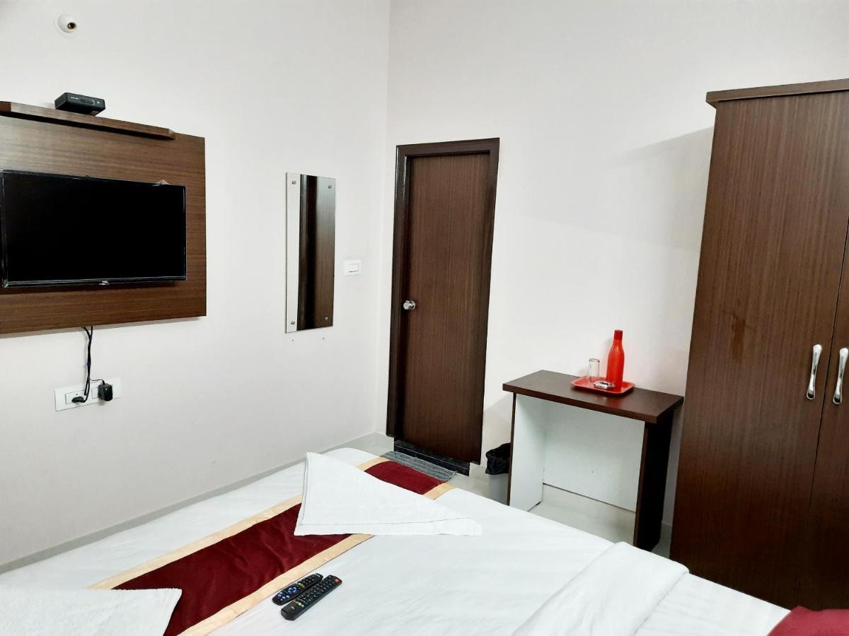 Hotel Royal Suites 班加罗尔 外观 照片