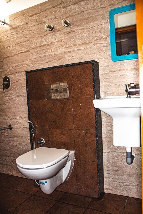 Hotel Royal Suites 班加罗尔 外观 照片