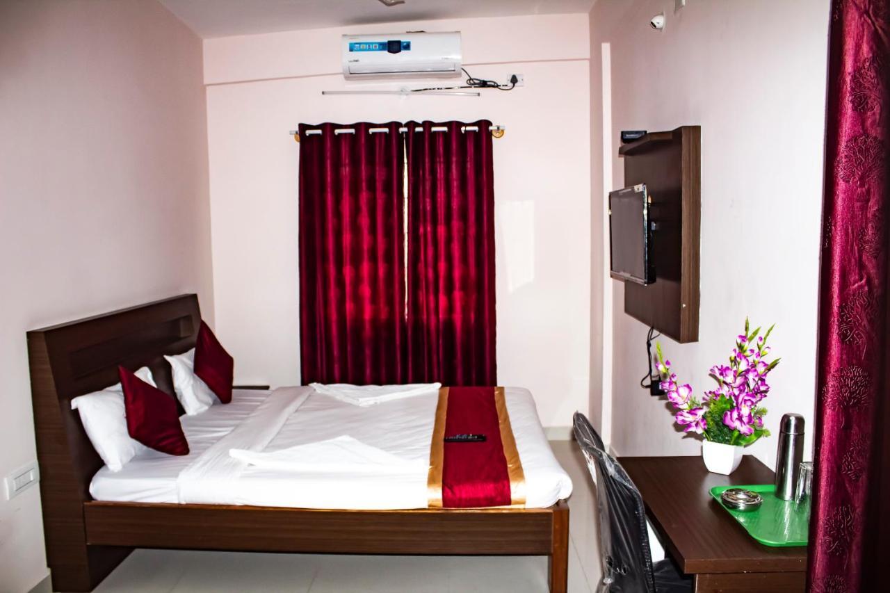 Hotel Royal Suites 班加罗尔 外观 照片